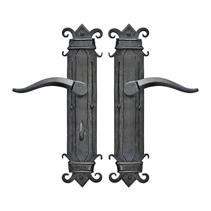 Hand Forged Iron Chateau Multipoint Patio Set 